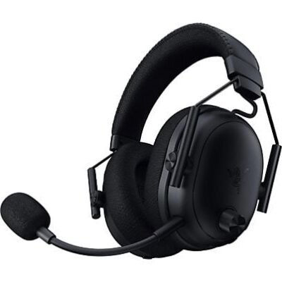 Razer Auriculares gaming – Razer BlackShark V3 Pro, Circumaurales, Bluetooth, Micrófono, 70h Autonomía, Cancelación Activa de Ruido Híbrida, Negro