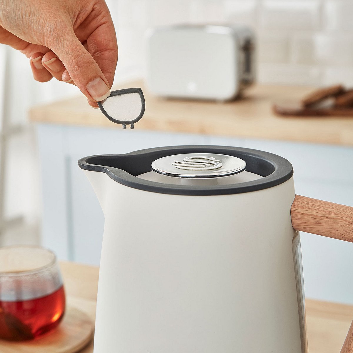 SWAN Set Desayuno - SWAN STRP1060WHTNEU, Nordic Set Desayuno, Hervidor Agua 1,7L, Tostadora 2 rebanadas, Microondas 20L Digi, 2200 W, 2 ranuras, 2 reb - Imagen 7